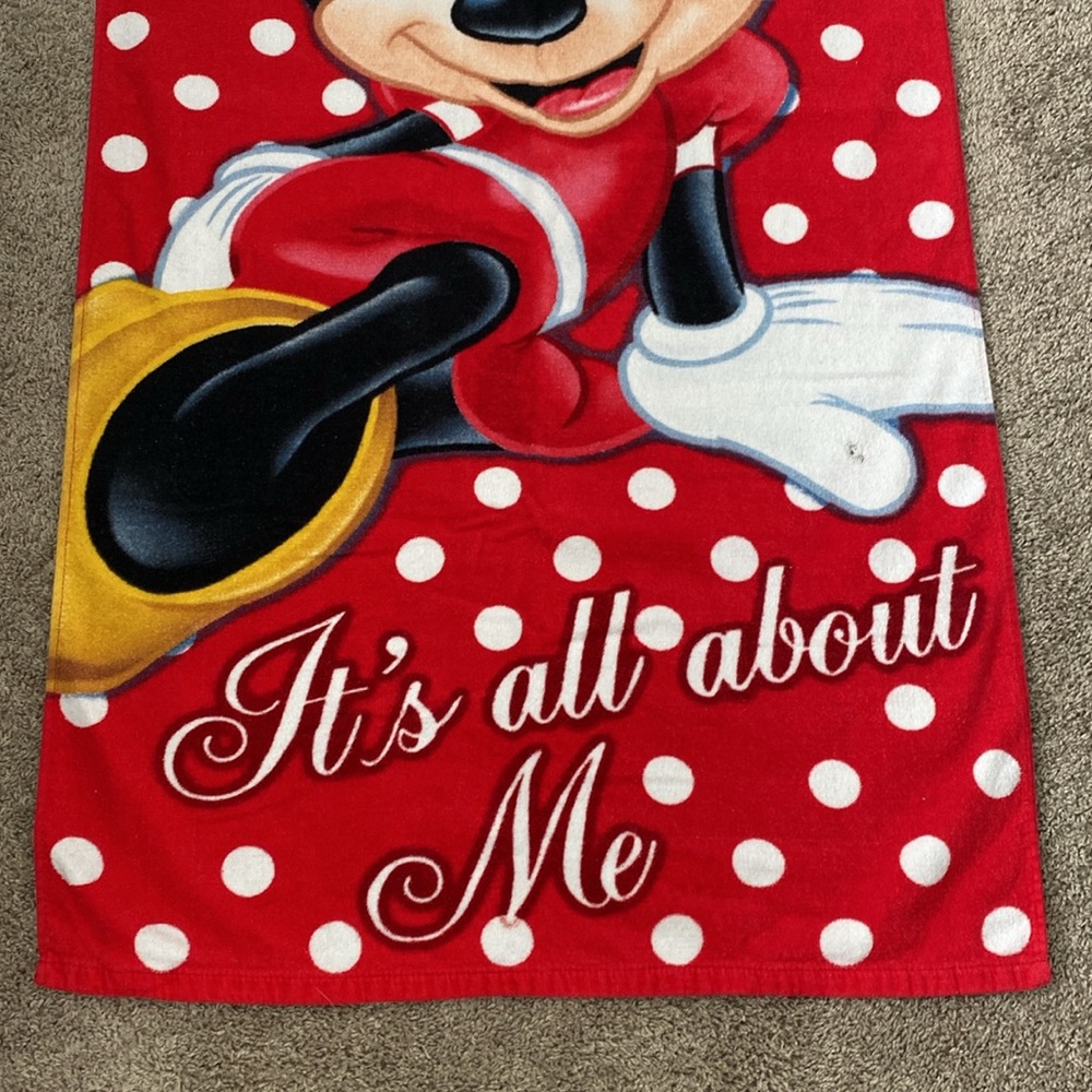 Disney Minnie Mouse beach towel - Picture 2 of 6